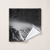 羅針星エンブレムモノグラムのドラマチックな山 バスタオルセット (ウォッシュタオル)