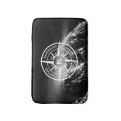 羅針星エンブレムモノグラムのドラマチックな山 バスマット (正面縦)