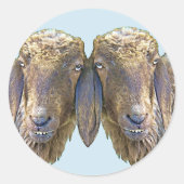 羊おっちょこちょいの顔農園ツインズアニマルファミリーアート ラウンドシール (正面)