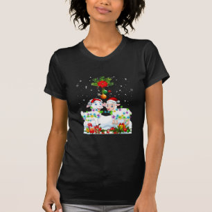 羊おもしろいのクリスマスツリー クリスマスギフト Tシャツ