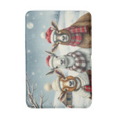 羊と小屋のある冬の風景 バスマット (正面縦)