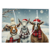 羊と小屋のある冬の風景 ラージペーパーバッグ (裏面)