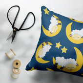 羊のパターン,眠っている羊,月,星 アクセントクッション