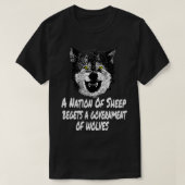 羊の国が狼の政府を得る Tシャツ (デザイン正面)