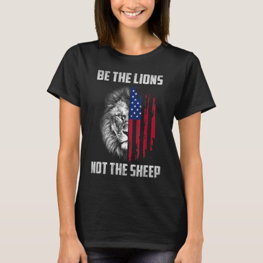 羊の愛国的なライオンアメリカ人ではなくライオンである Tシャツ (正面)