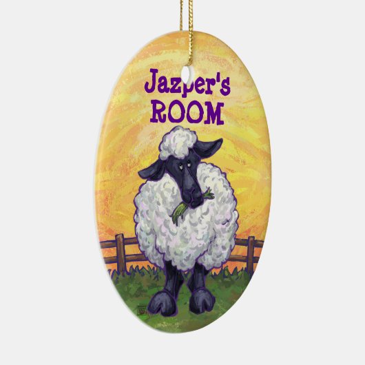 羊の贈り物とアクセサリー セラミックオーナメント (右)