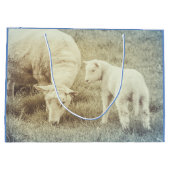 羊の赤ちゃんの動物 ラージペーパーバッグ (裏面)