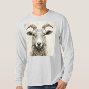 羊 Tシャツ