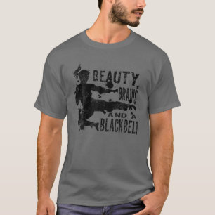 美しいおもしろいブレインズA黒帯 かわいい空手の現状 Tシャツ