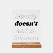 美しいがアクリル頼記号を示さない