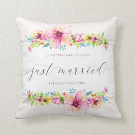美しいたった今結婚しました結婚ズ|装飾用クッション クッション