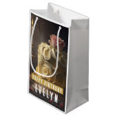 美しいとビーストケーキ – 誕生日 スモールペーパーバッグ (裏面アングル)