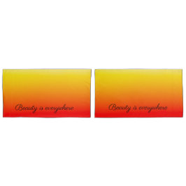 美しいは、どこでも赤から黄色の色のフェード 枕カバー