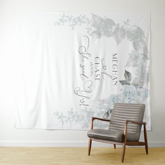 美しいアイスブルーとホワイトローズのアーチ タペストリー (インサイチュ(横))