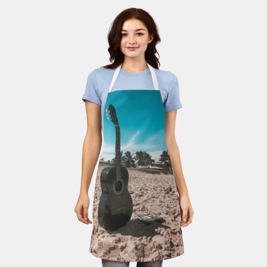 美しいアコースティックギター エプロン (着用した状態)