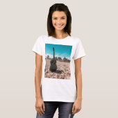 美しいアコースティックギター Tシャツ (正面フル)