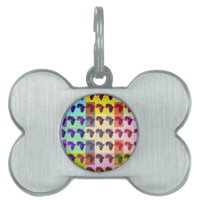 美しいアフリカの地図パッ市松模様にパアート民族 ペットネームタグ (正面)