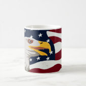 美しいイーグル&アメリカ国旗のコーヒーマグ コーヒーマグカップ (中央)