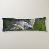 美しいウミガメ泳ぎ ボディピロー (裏面)