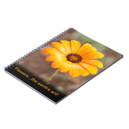 美しいオレンジのデイジーフラワーザアースアート ノートブック (左側)