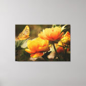 美しいオレンジ色の花と蝶自然 キャンバスプリント (正面)