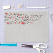 美しいカスケーディングレッドの花 薄葉紙 (クラフト)