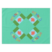 美しいカナダアートスタイルカエデの葉旗の緑 テーブルクロス (正面(横))