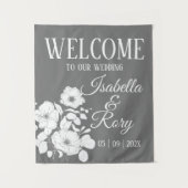 美しいグレーとホワイトの花柄の結婚式ウェルカムサイン タペストリー (正面)