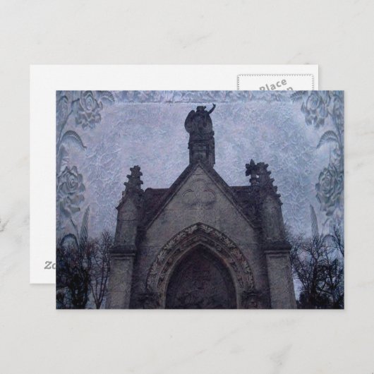 美しいゴシック様式の墓地の地下墓地 ポストカード (正面/裏面)