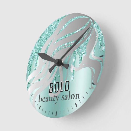美しいサロン名シルバー+アクアブルーグリッタードリップス ラウンド壁時計 (傾斜)
