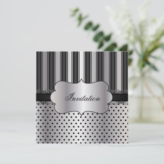 美しいストライプのシルバー | どんな場面にもぴったり 招待状 (スタンド正面)