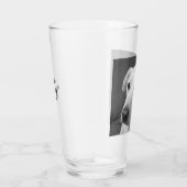 美しいスープに浸かる犬の白黒写真|過去記事 タンブラーグラス (右)