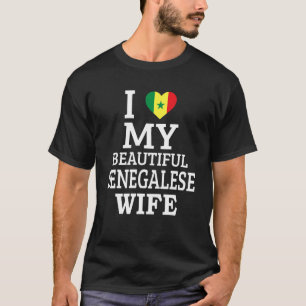美しいセネガルの妻が大好き Tシャツ
