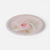 美しいソフトピンクの濡れたローズエレガントなブライダルシャワー ペーパープレート (アングル)