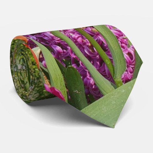 美しいチューリップと水仙の花園 ネクタイ (ロール)