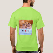 美しいデザインテシャルト Tシャツ (裏面)