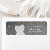 美しいドレスオン金ゴールドハンガーブライダルシャワーパーティー ラベル (インサイチュ)