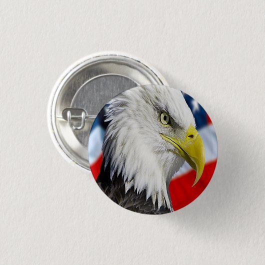 美しいハゲのワシの頭とアメリカ国旗1 缶バッジ (正面&裏面)