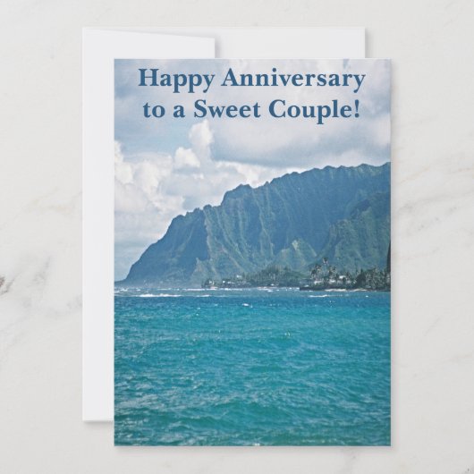 美しいハワイのビーチの風景が、特別なカップルに記念日を祝うグリーティングカード カード (正面)