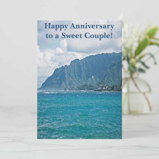 美しいハワイのビーチの風景が、特別なカップルに記念日を祝うグリーティングカード カード (スタンド正面)