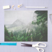 美しいバイエルンのドイツ霧の森の山 薄葉紙 (クラフト)