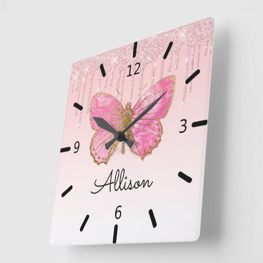 美しいパーソナライズされたピンクの蝶 スクエア壁時計 (傾斜)
