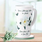 美しいパーソナライズされたマグノリアマグカップ、蝶 カフェラテマグ