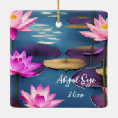 美しいパーソナライズされた蓮の花クリスマス セラミックオーナメント (裏面)