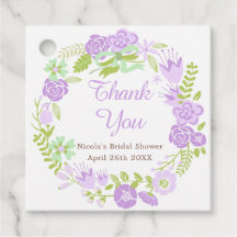 美しいパープルの花輪 ブライダルシャワーの感謝の気持ちを表す紙のタグ。  お料理を配る際や、ゲストの