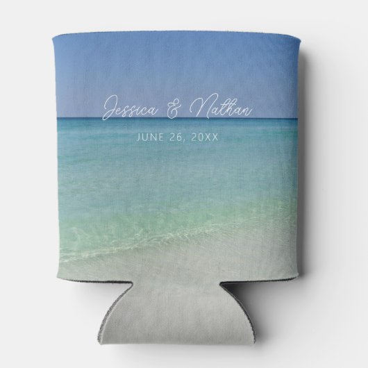 美しいビーチホライパーソナライズされたン結婚ズ 缶クーラー (裏面)