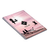 美しいピインスパイアンクの風景の女の子の日記 ノートブック (右側)