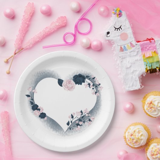 美しいピンクとネイビーのフローラハート ペーパープレート (パーティー)