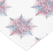 美しいピンクとブルーの万華鏡のように千変万化するパターンクリスマス テーブルクロス (アングル)