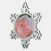 美しいピンクのバラ スノーフレークピューターオーナメント (右)